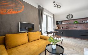 Internesto Brno Vlhka 9